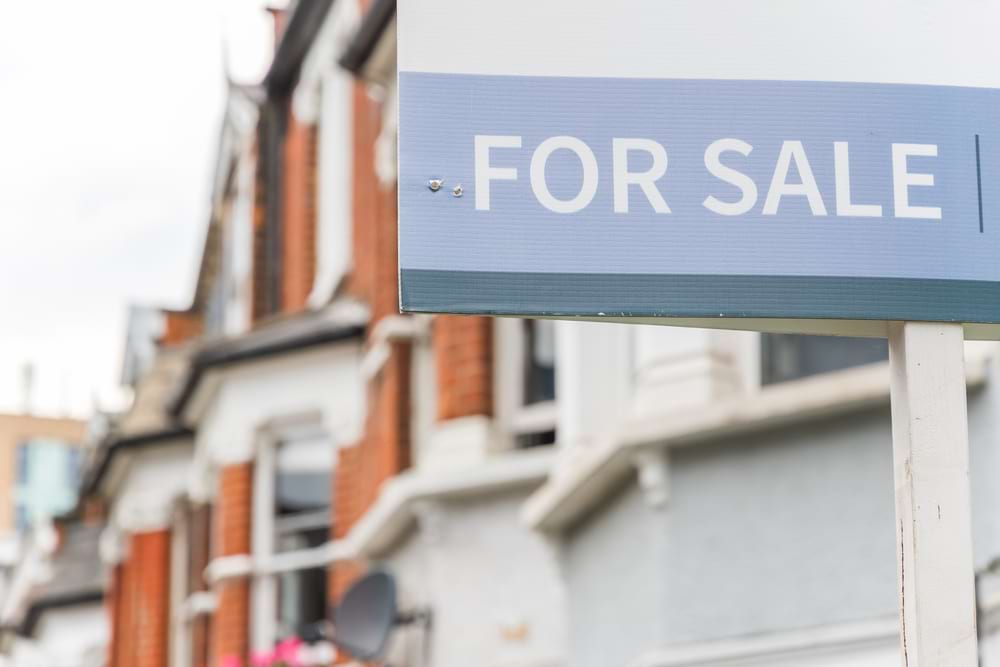 When Do Estate Agents Take Property Off Market?